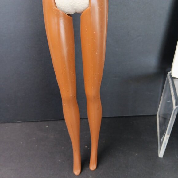 Vintage Mattel Barbie Black African American 1987 Twist And Turn Waist 1966 - Picture 12 of 16